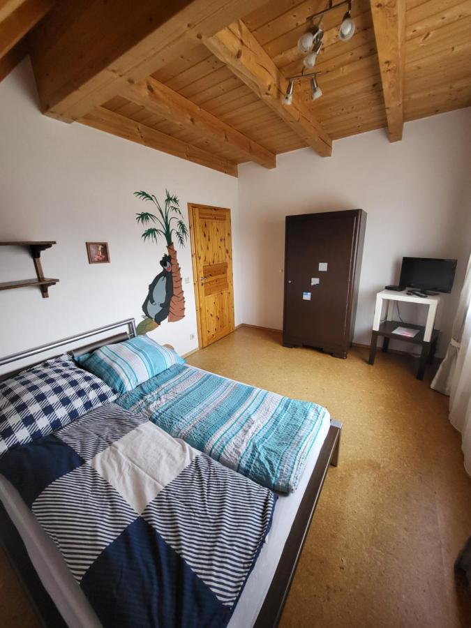 Ferienwohnung Helga Thalmassing  ภายนอก รูปภาพ