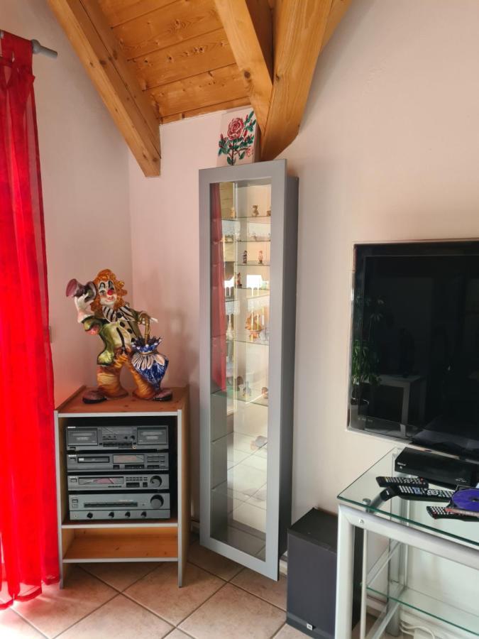 Ferienwohnung Helga Thalmassing  ภายนอก รูปภาพ